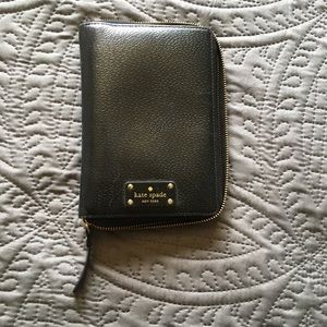 Kate Spade Wellesley wallet planner